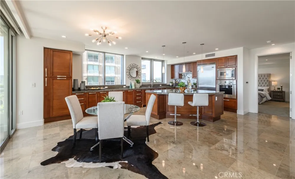 3085 Scholarship Irvine, CA 92612