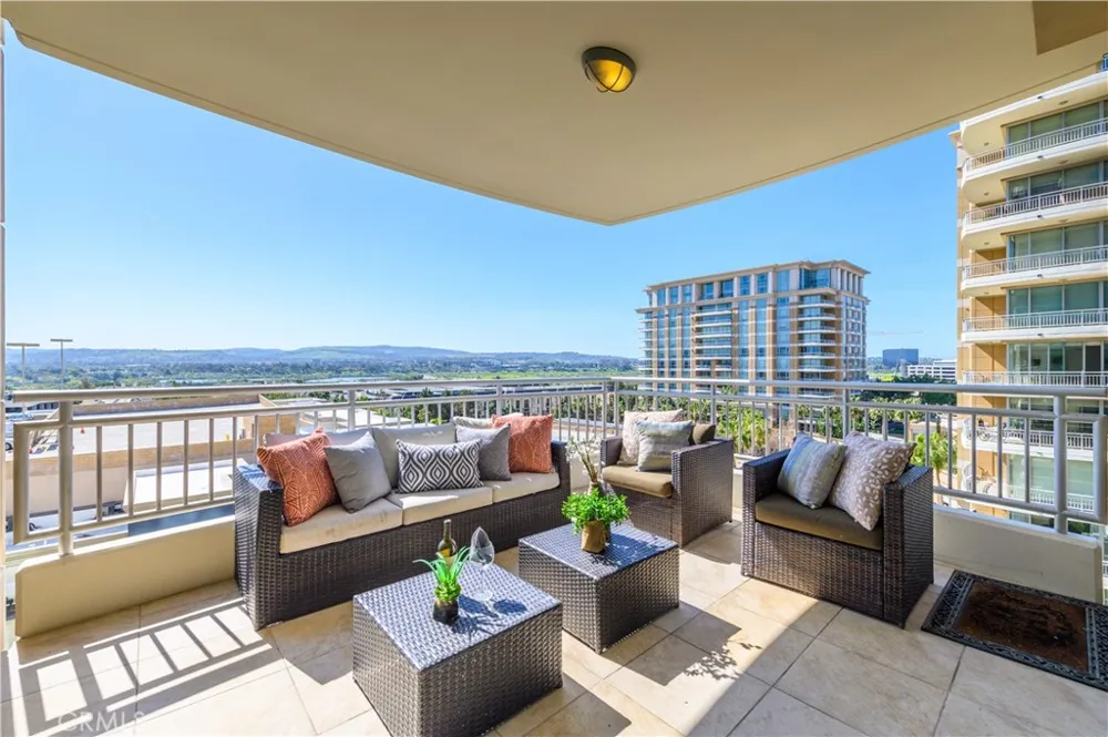 3085 Scholarship Irvine, CA 92612