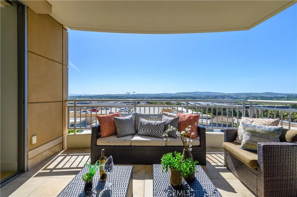 3085 Scholarship Irvine, CA 92612