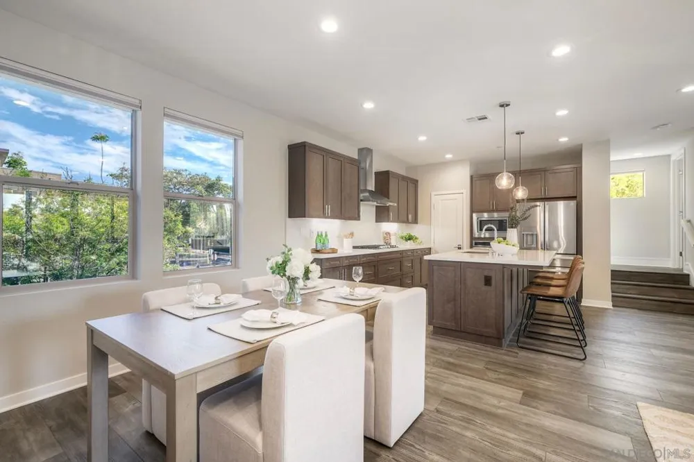 16240 Camden Cir San Diego, CA 92127