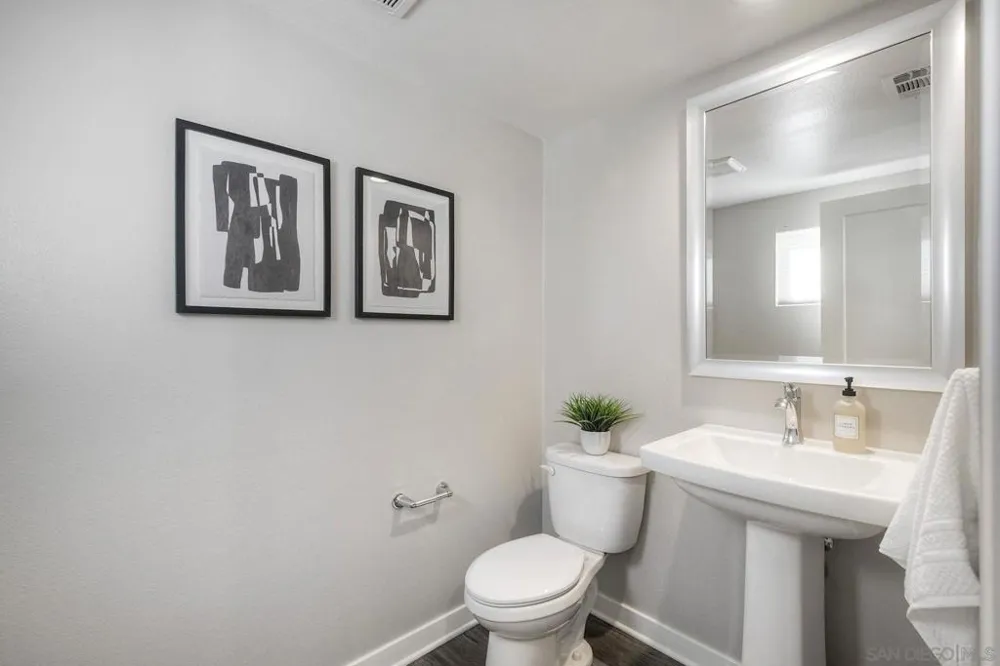 16240 Camden Cir San Diego, CA 92127