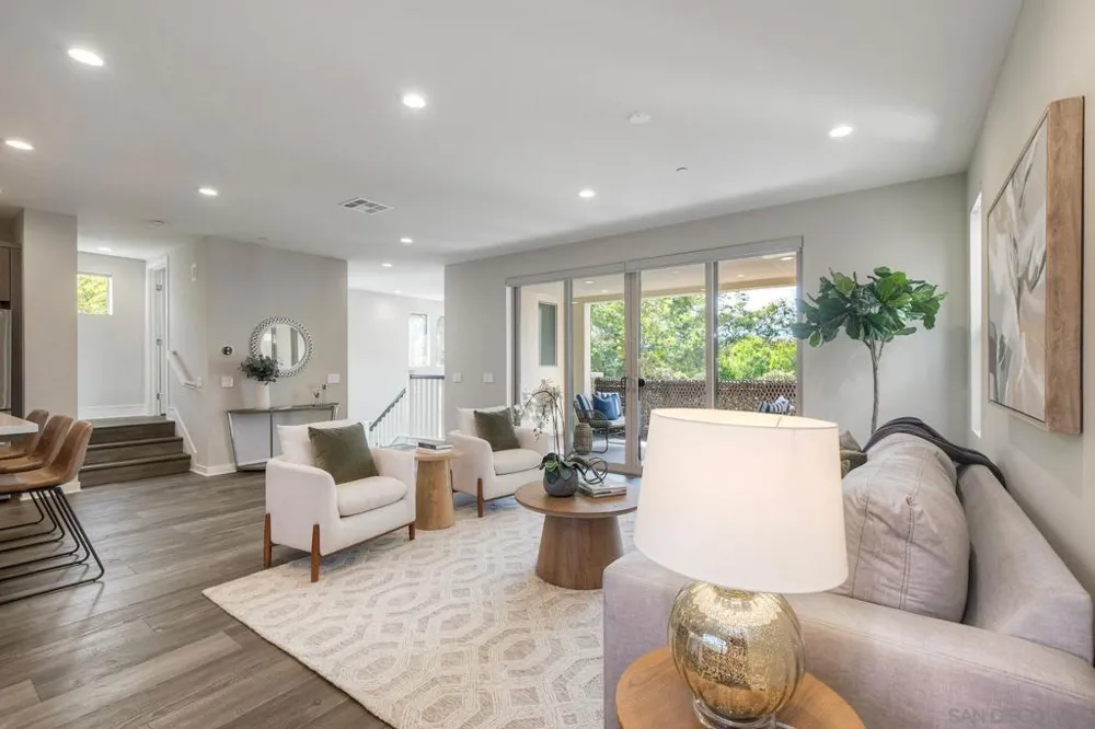 16240 Camden Cir San Diego, CA 92127