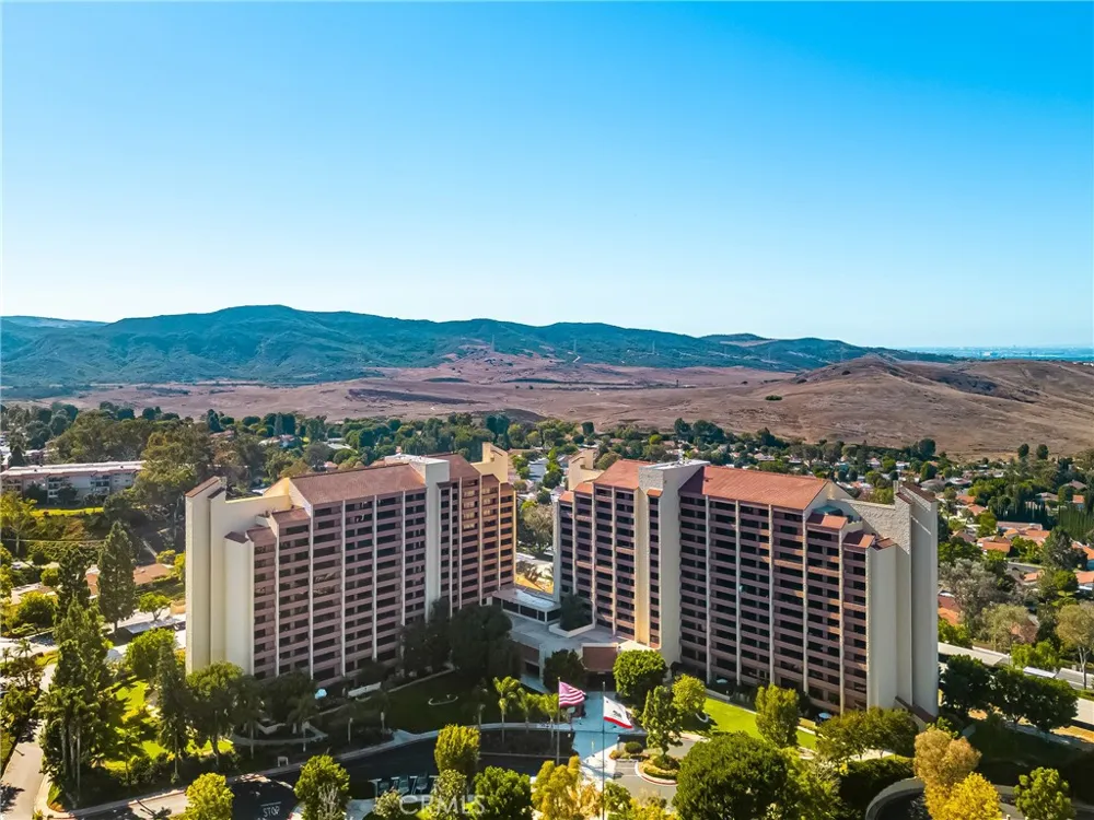 24055 Paseo Del Lago #1109 Laguna Woods, CA 92637