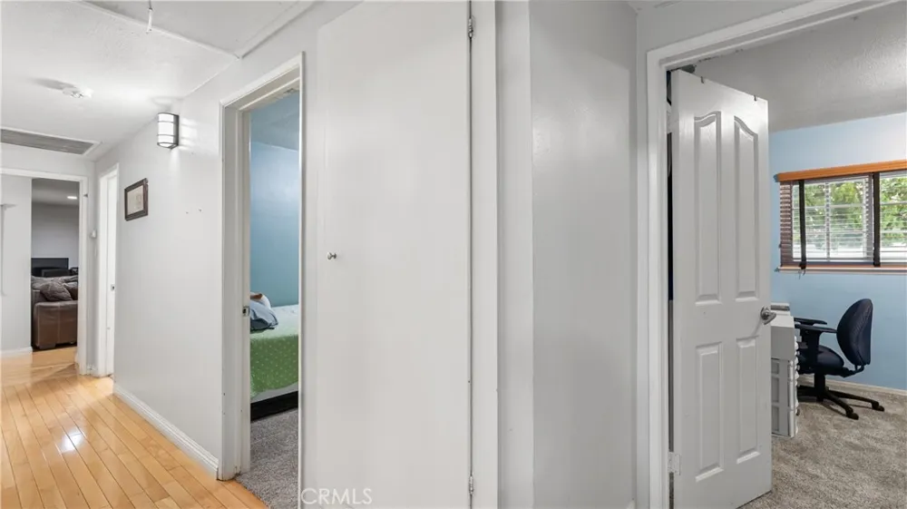 18600 Knapp Street Northridge, CA 91324