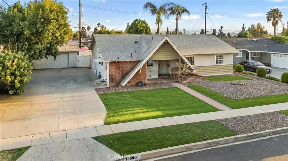 18600 Knapp Street Northridge, CA 91324