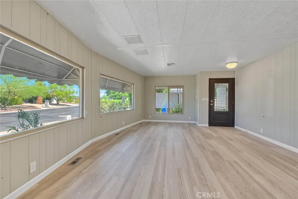 73951 Oak Springs Palm Desert, CA 92260