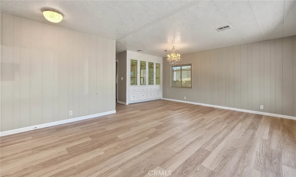 73951 Oak Springs Palm Desert, CA 92260