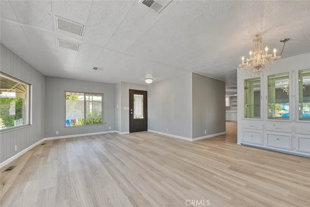 73951 Oak Springs Palm Desert, CA 92260