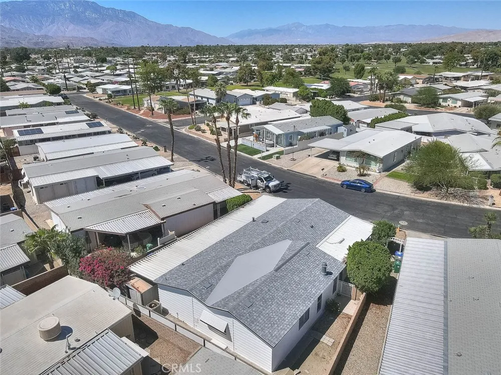 73951 Oak Springs Palm Desert, CA 92260