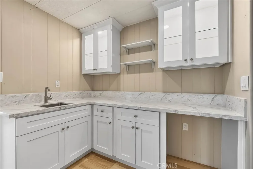 73951 Oak Springs Palm Desert, CA 92260