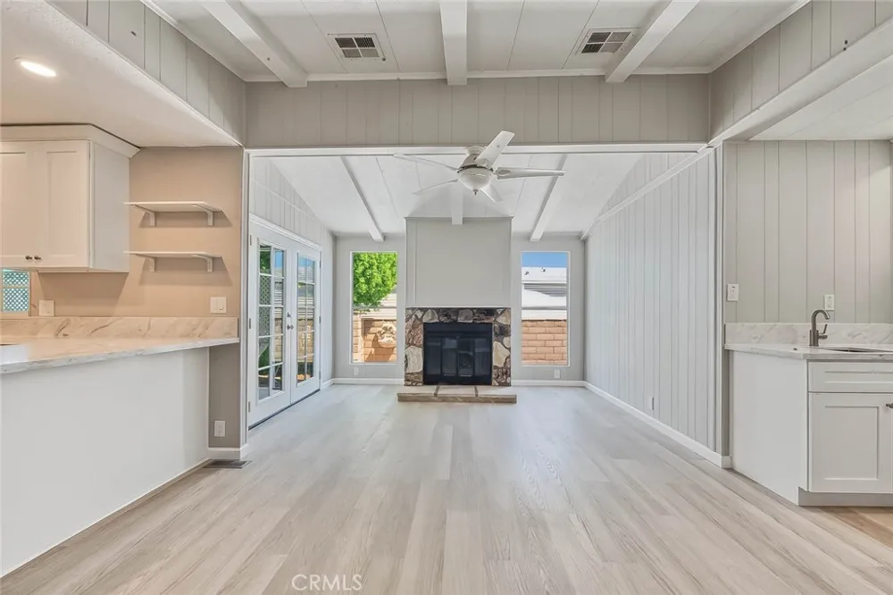73951 Oak Springs Palm Desert, CA 92260