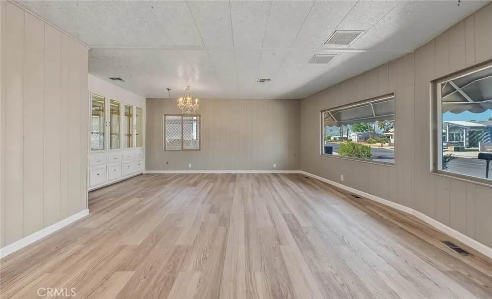 73951 Oak Springs Palm Desert, CA 92260
