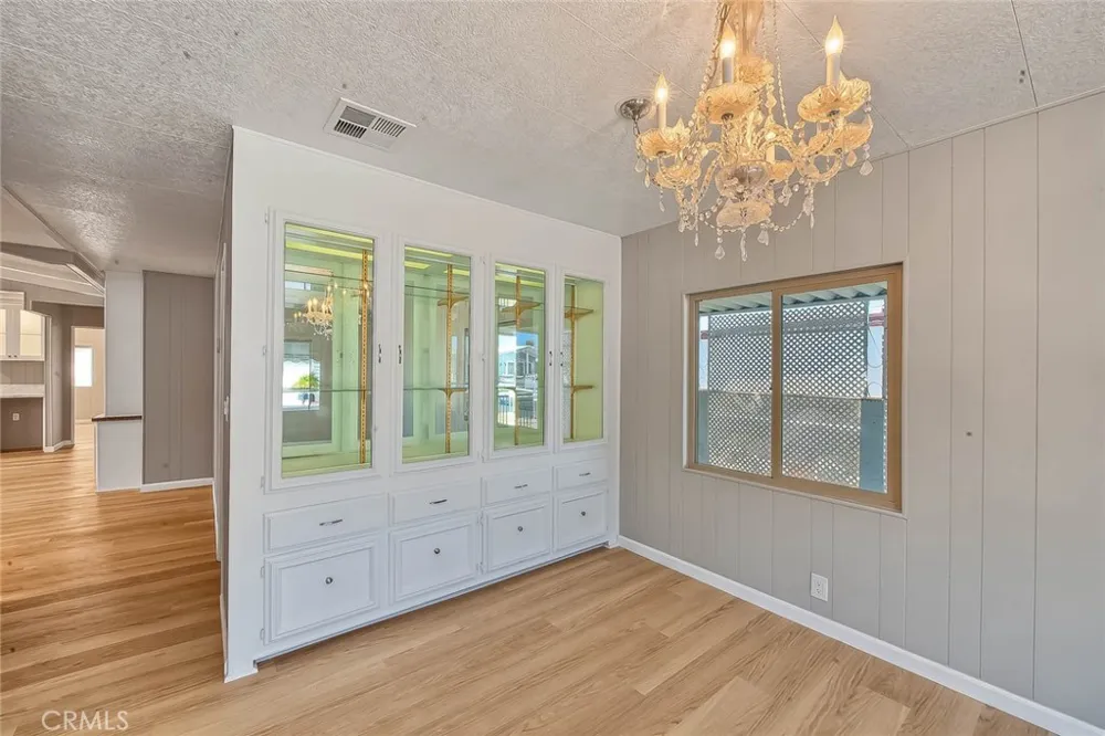 73951 Oak Springs Palm Desert, CA 92260