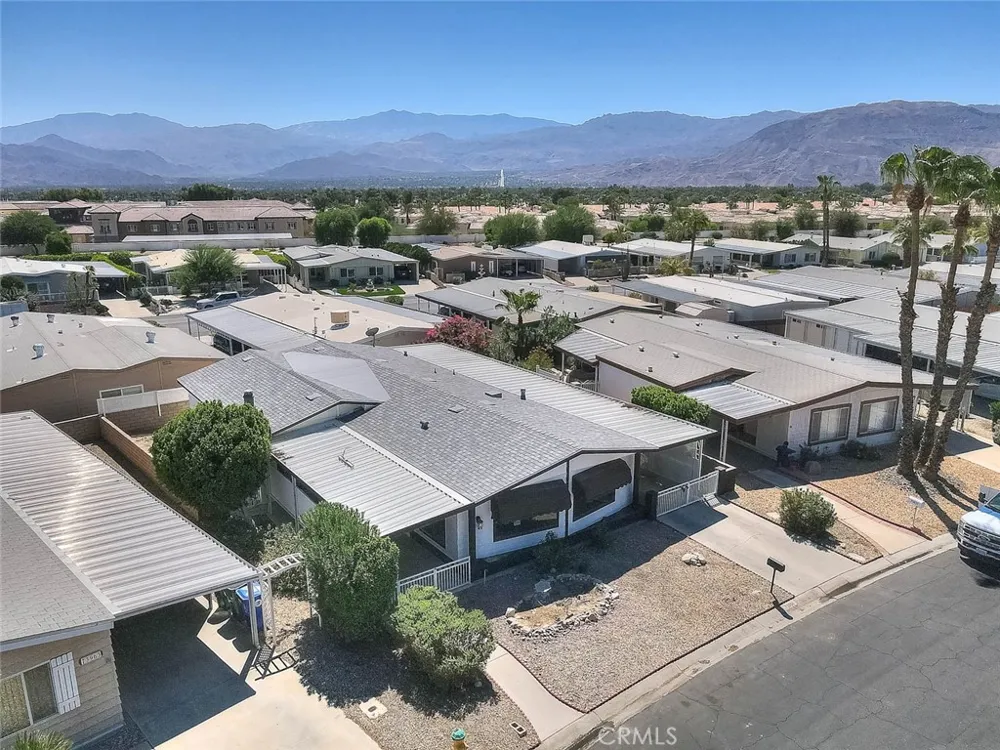 73951 Oak Springs Palm Desert, CA 92260