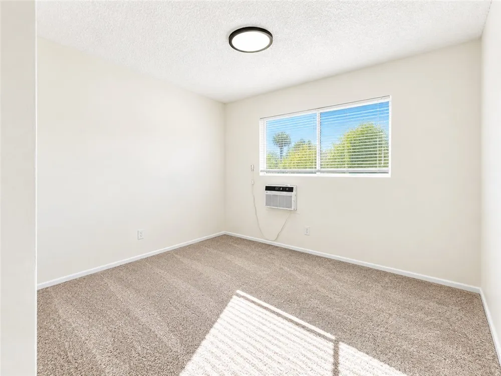 522 Garfield Avenue Taft, CA 93268