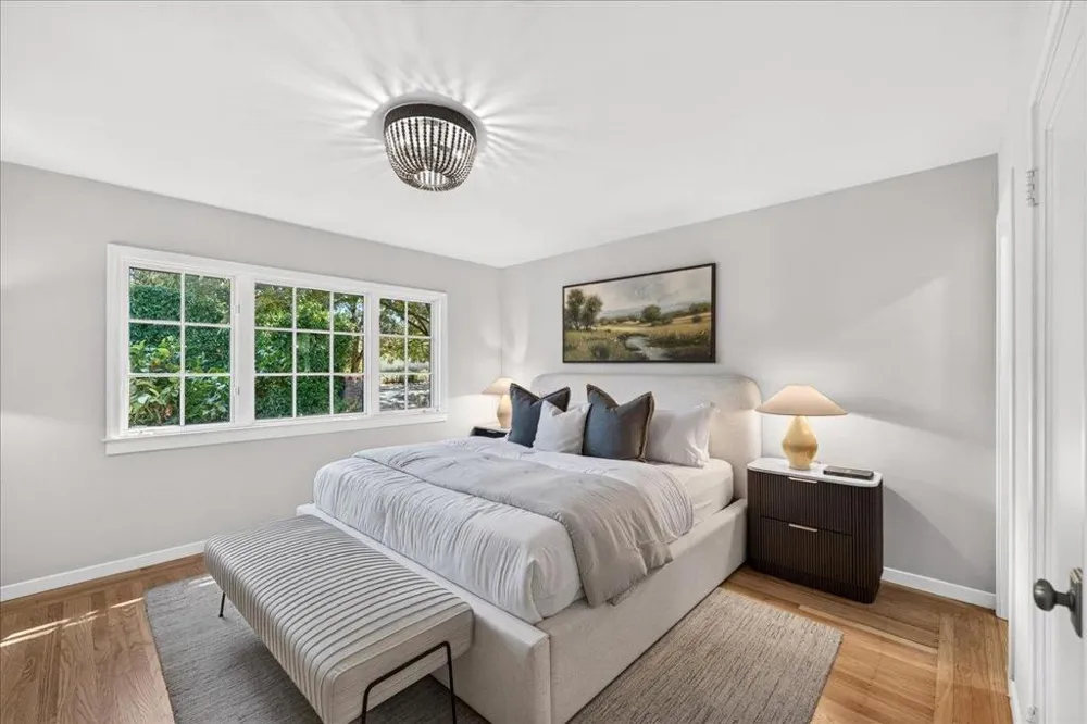 1032 Riverside Drive Los Altos, CA 94024
