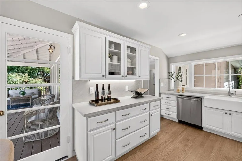 1032 Riverside Drive Los Altos, CA 94024