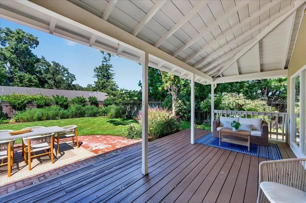 1032 Riverside Drive Los Altos, CA 94024