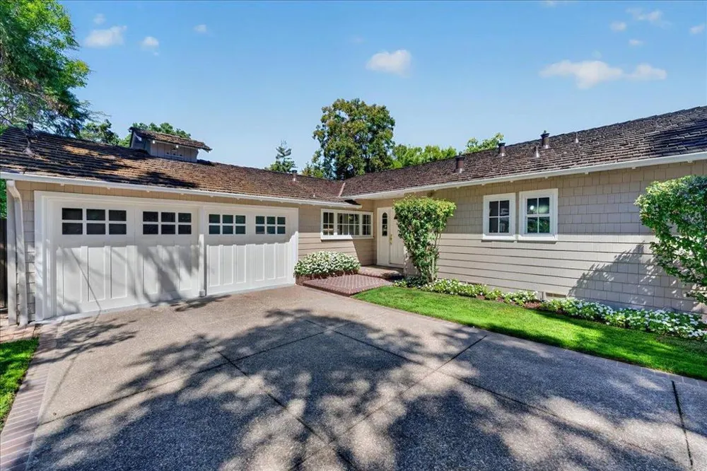 1032 Riverside Drive Los Altos, CA 94024