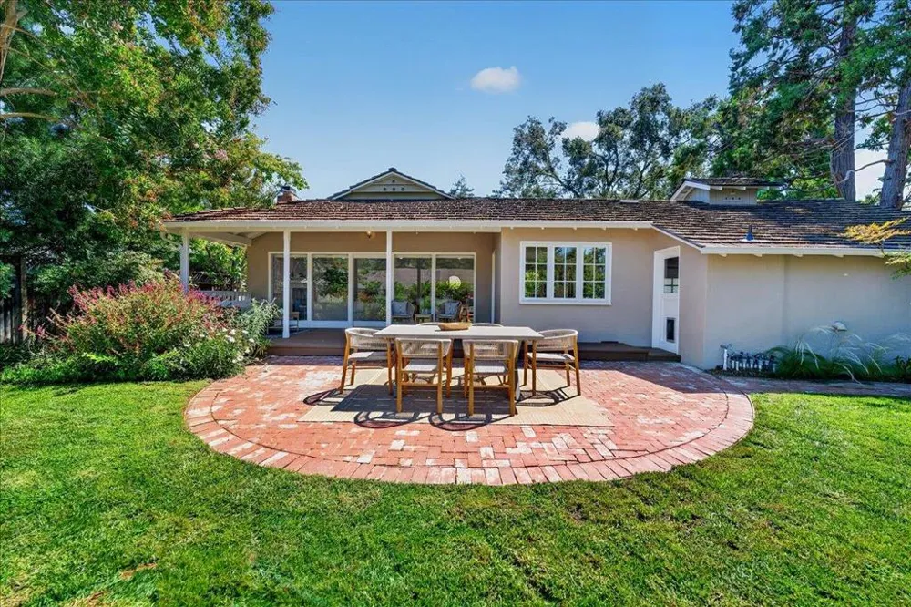 1032 Riverside Drive Los Altos, CA 94024