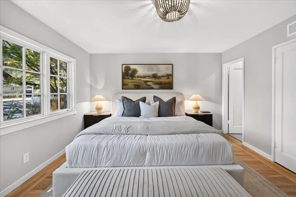1032 Riverside Drive Los Altos, CA 94024