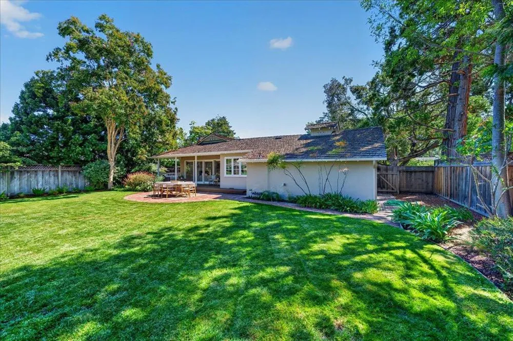 1032 Riverside Drive Los Altos, CA 94024