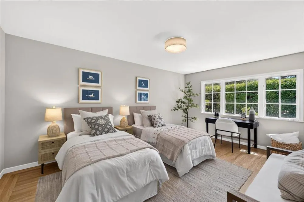 1032 Riverside Drive Los Altos, CA 94024