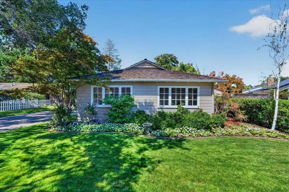 1032 Riverside Drive Los Altos, CA 94024