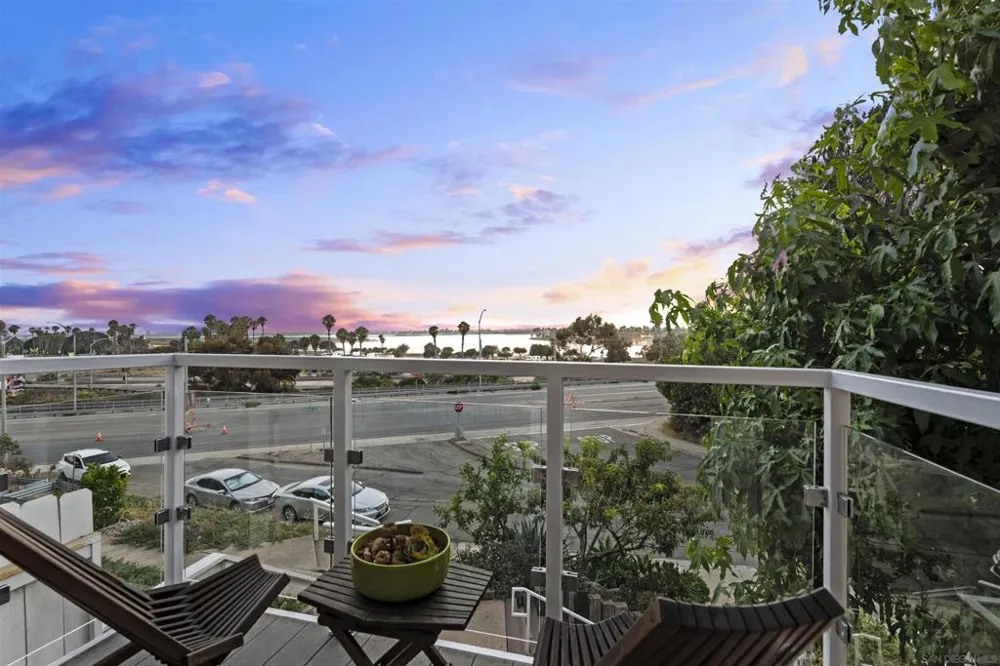 2885 McGraw St San Diego, CA 92117