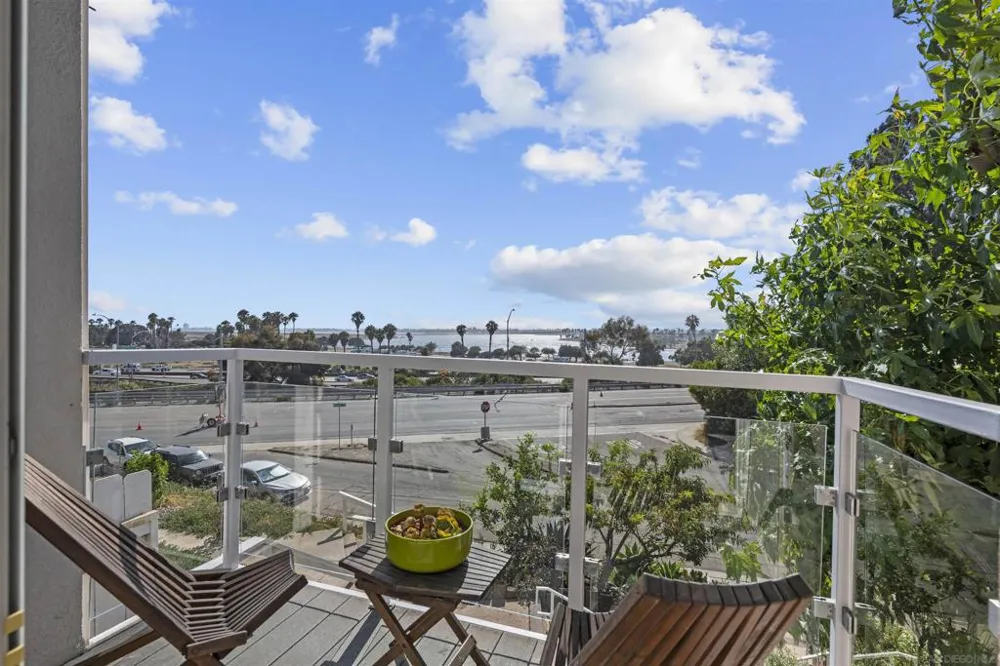 2885 McGraw St San Diego, CA 92117