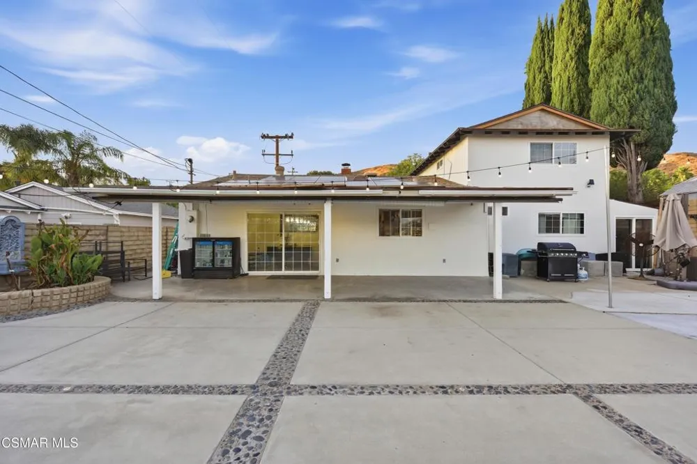 17814 Blackbrush Drive Canyon Country, CA 91387