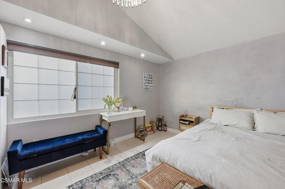 17814 Blackbrush Drive Canyon Country, CA 91387