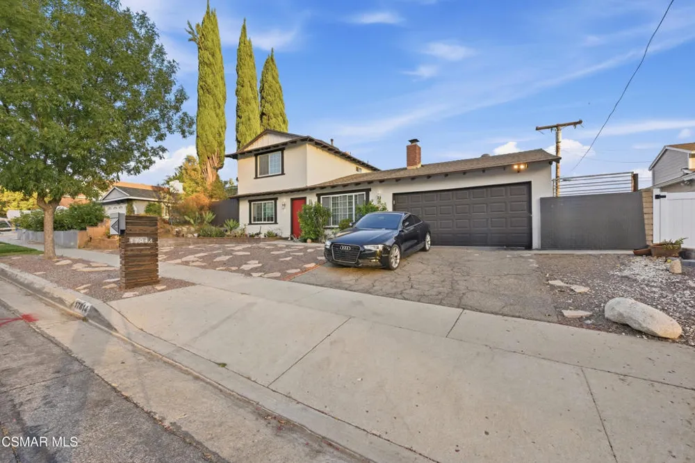 17814 Blackbrush Drive Canyon Country, CA 91387