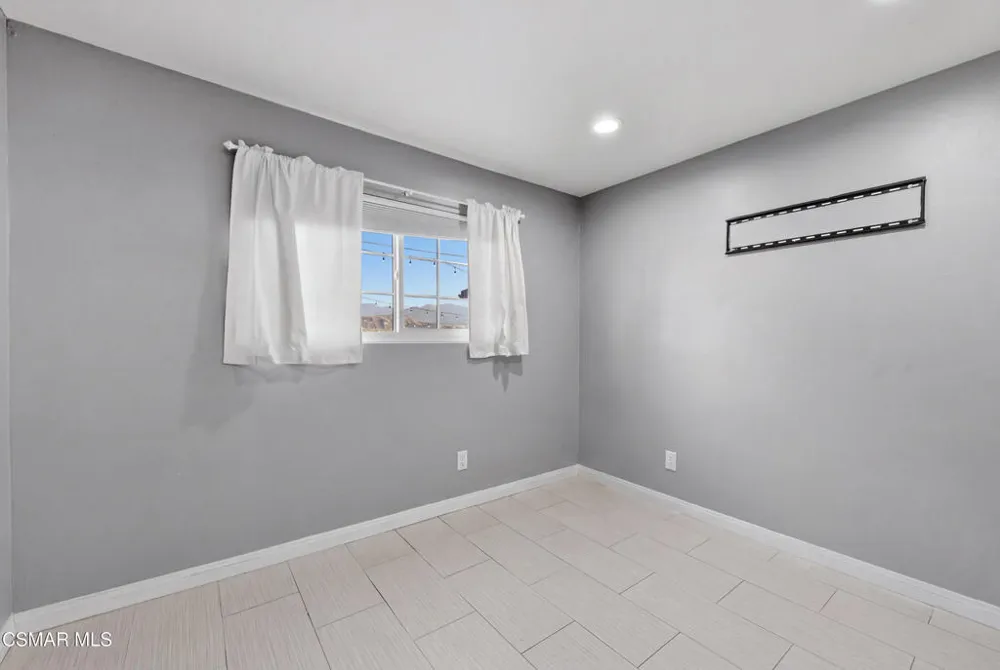 17814 Blackbrush Drive Canyon Country, CA 91387