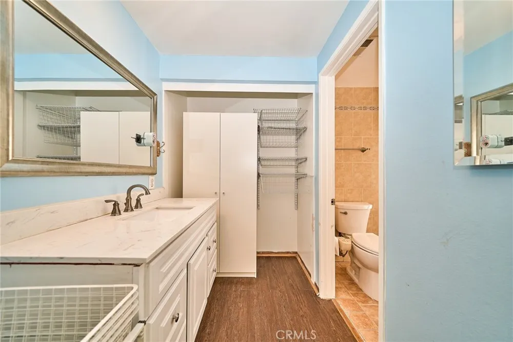 24217 Afamado Diamond Bar, CA 91765