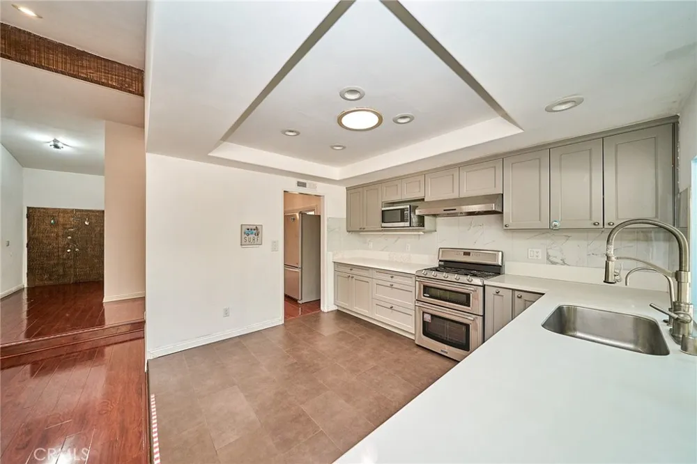 24217 Afamado Diamond Bar, CA 91765