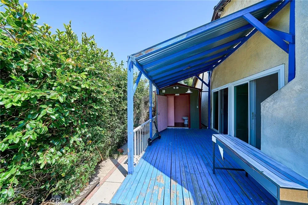 24217 Afamado Diamond Bar, CA 91765