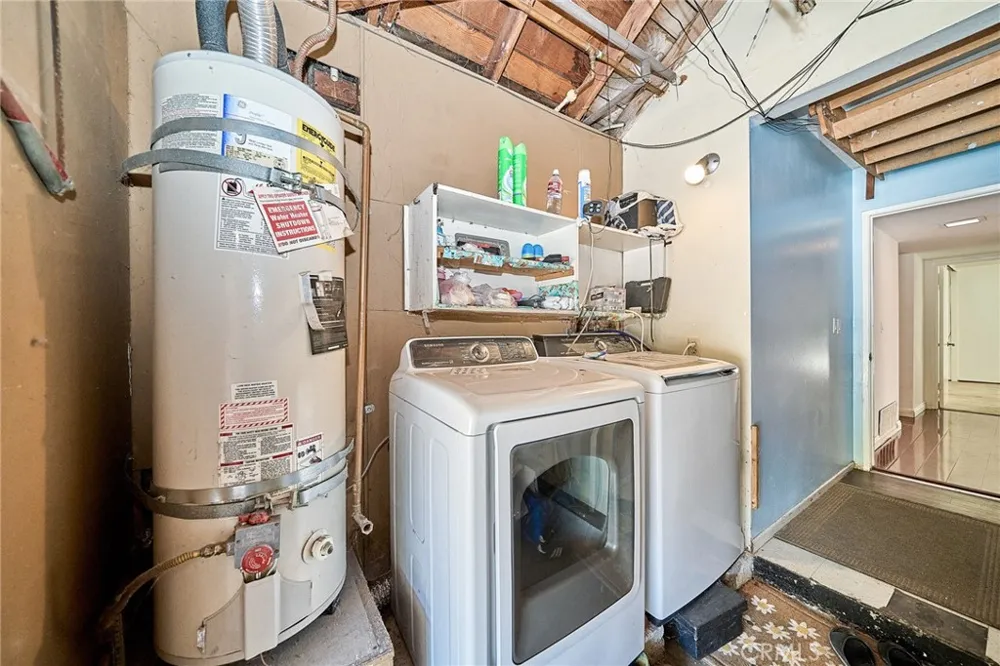 24217 Afamado Diamond Bar, CA 91765