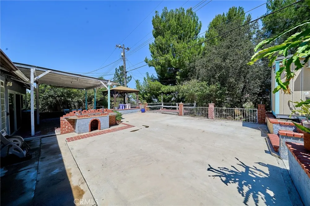 24217 Afamado Diamond Bar, CA 91765