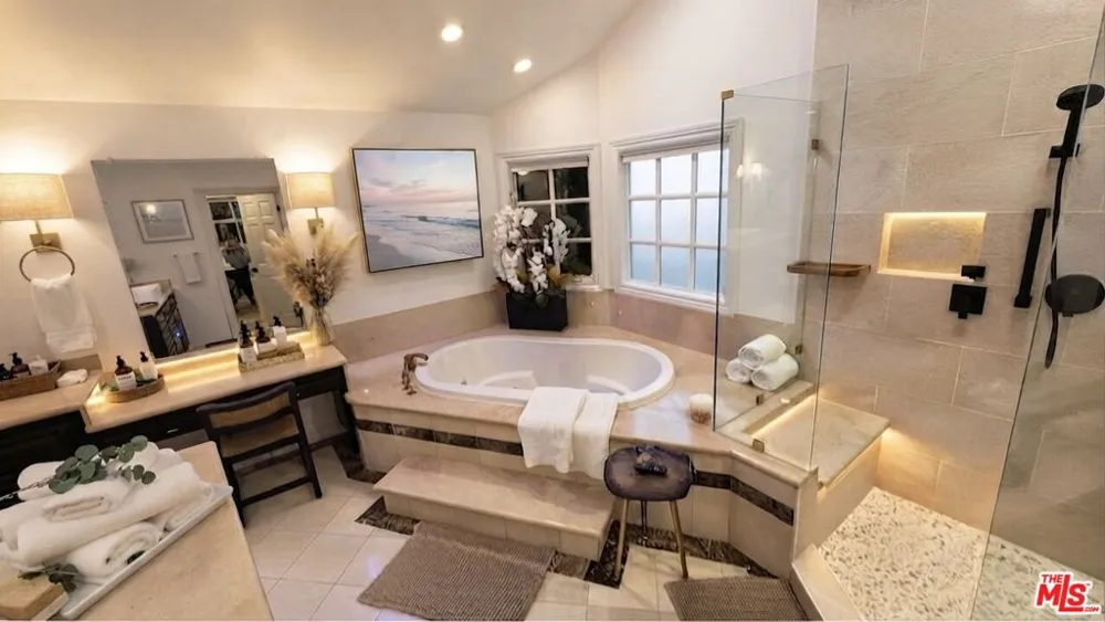 1423 Floresta Place Los Angeles, CA 90272