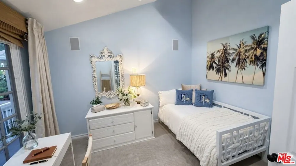 1423 Floresta Place Los Angeles, CA 90272