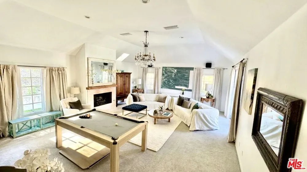 1423 Floresta Place Los Angeles, CA 90272
