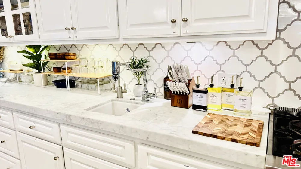 1423 Floresta Place Los Angeles, CA 90272