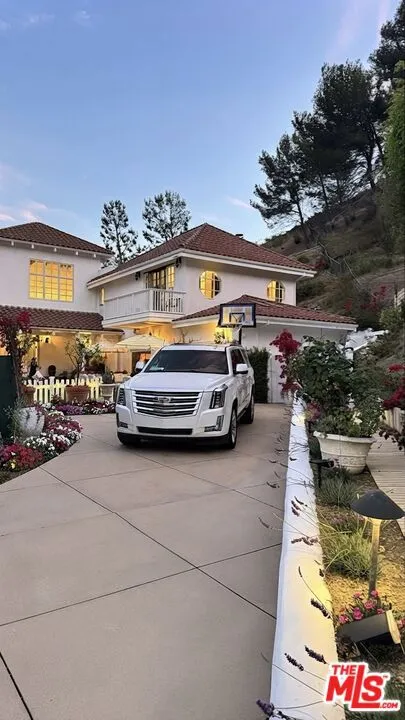 1423 Floresta Place Los Angeles, CA 90272