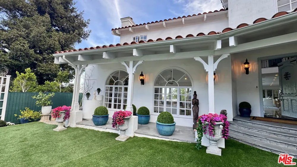 1423 Floresta Place Los Angeles, CA 90272