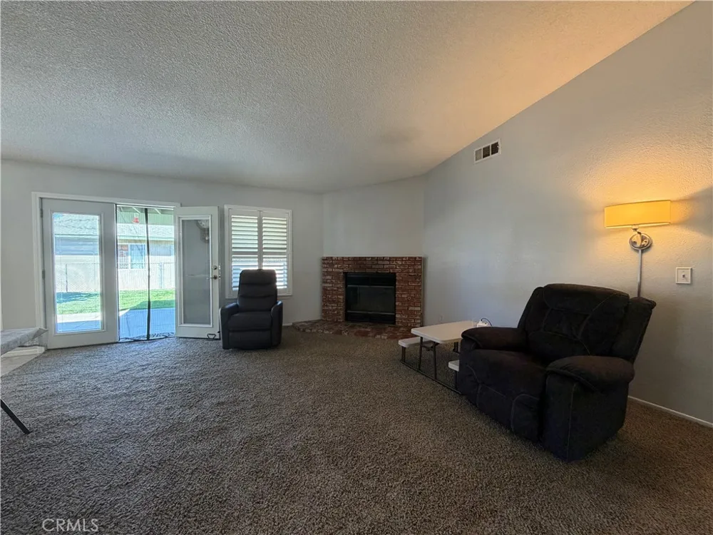 7774 Bangor Avenue Hesperia, CA 92345