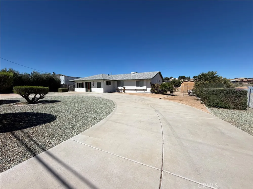 7774 Bangor Avenue Hesperia, CA 92345