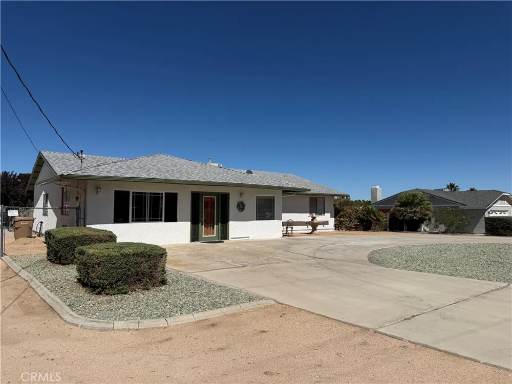 7774 Bangor Avenue Hesperia, CA 92345