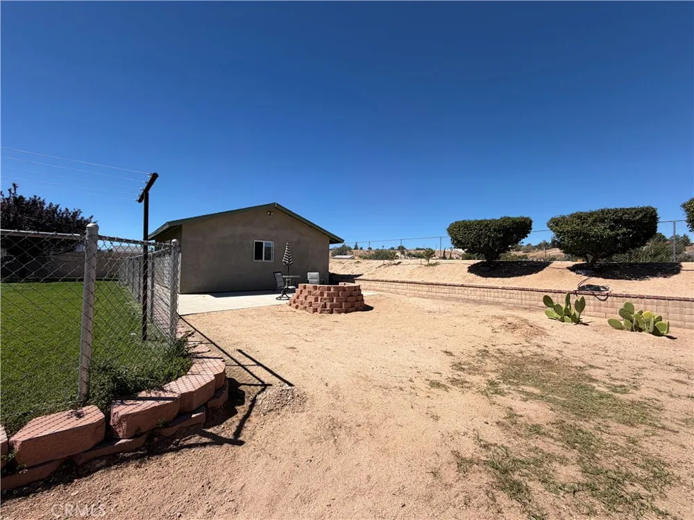 7774 Bangor Avenue Hesperia, CA 92345