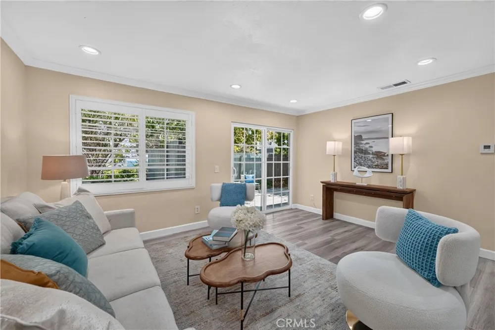 13930 Parkway Garden Grove, CA 92843